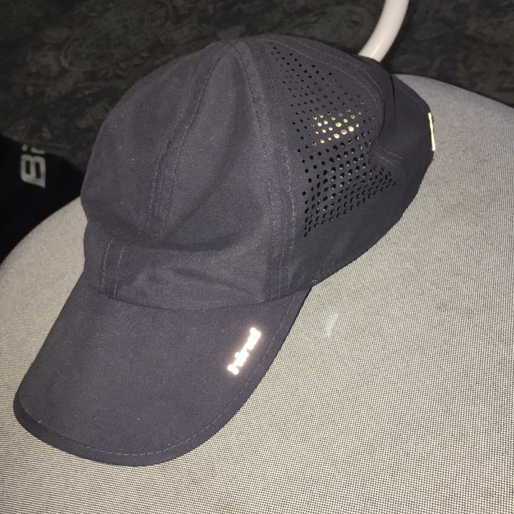 Hind one size women’s hat
